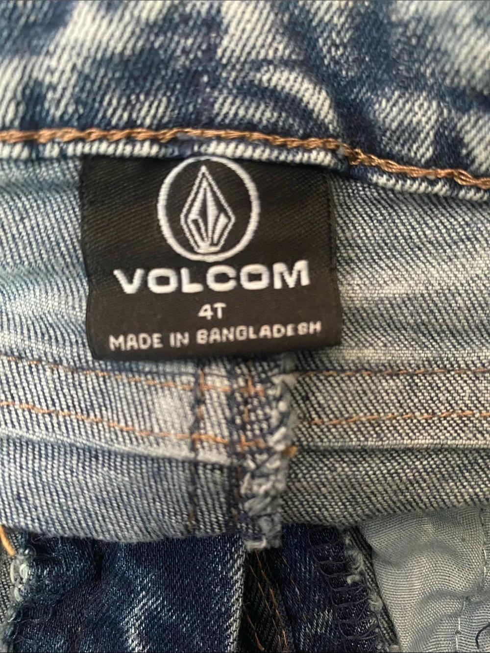 Volcom new tag